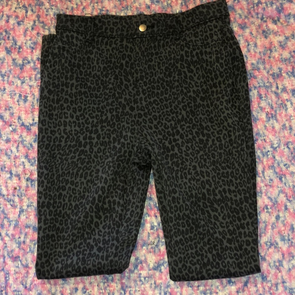2-3 black and grey cheetah print pants